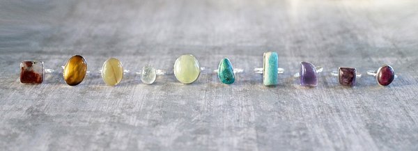 Bijoux artisanaux pierres naturelles : l'harmonie à votre portée